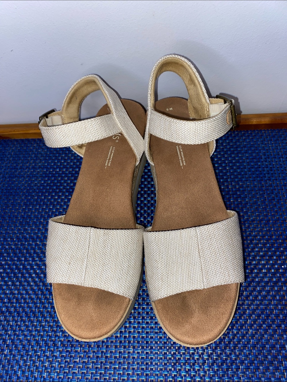Preowned TOMS Diana Cream Canvas Platform Wedge Sandals - Size 8